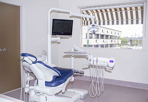 Alex Bratic Dental Care | Dentist Beenleigh | New Dental Chair